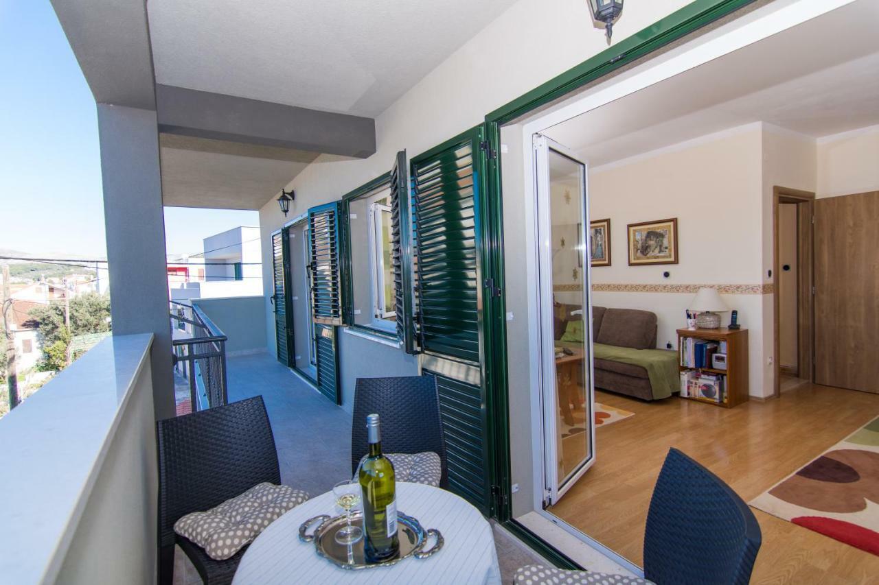 Apartmani Mm Trogir Exterior foto